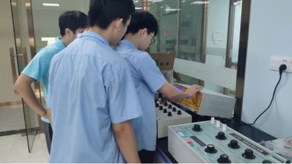 儀器校準(zhǔn)保證了企業(yè)儀器設(shè)備的準(zhǔn)確性