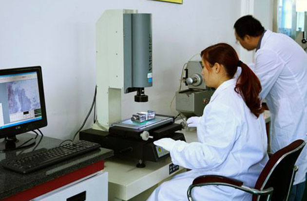 實(shí)驗(yàn)前為什么要校準(zhǔn)儀器